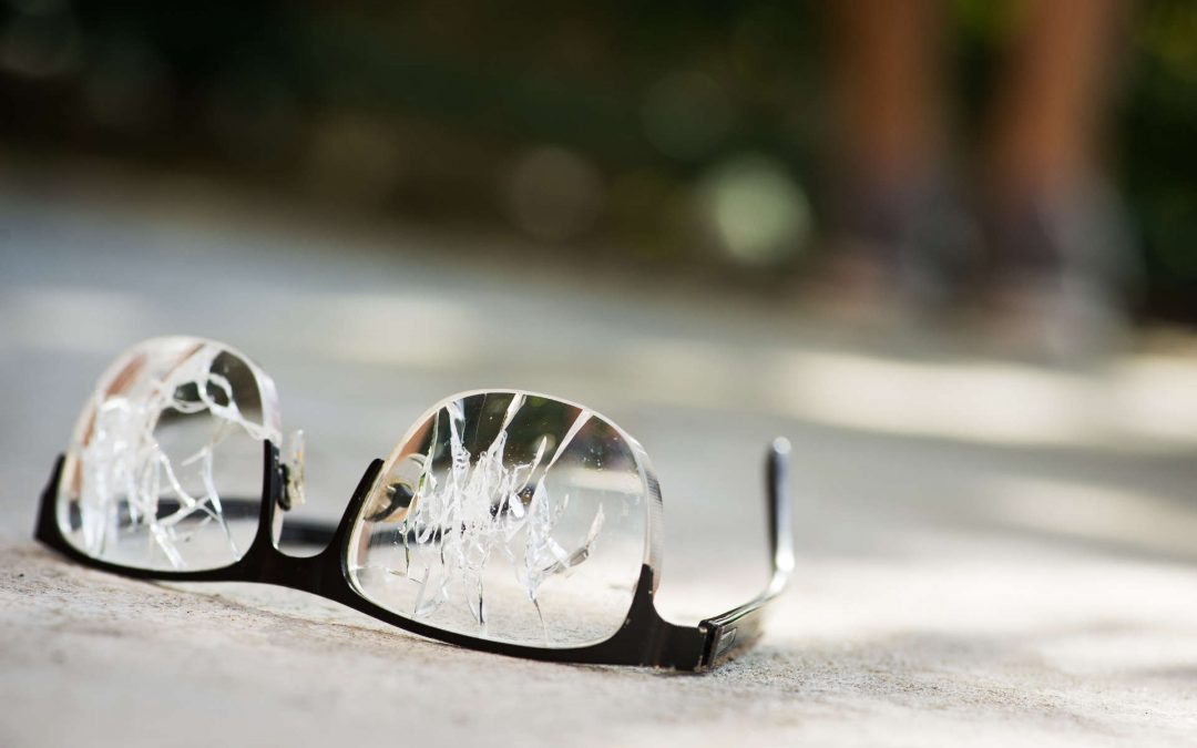Arbeitsunfall und Brille defekt – was tun?